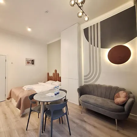 P67 Apartamento Łódź